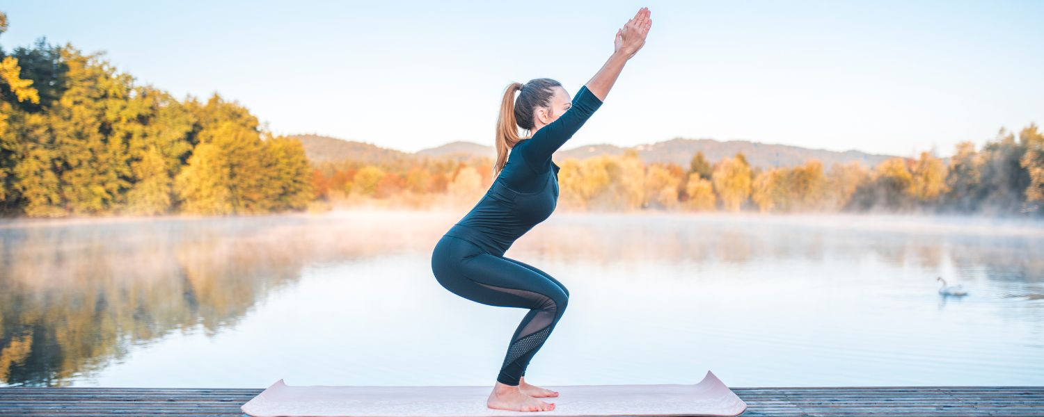 Utkatasana (Chair Pose)