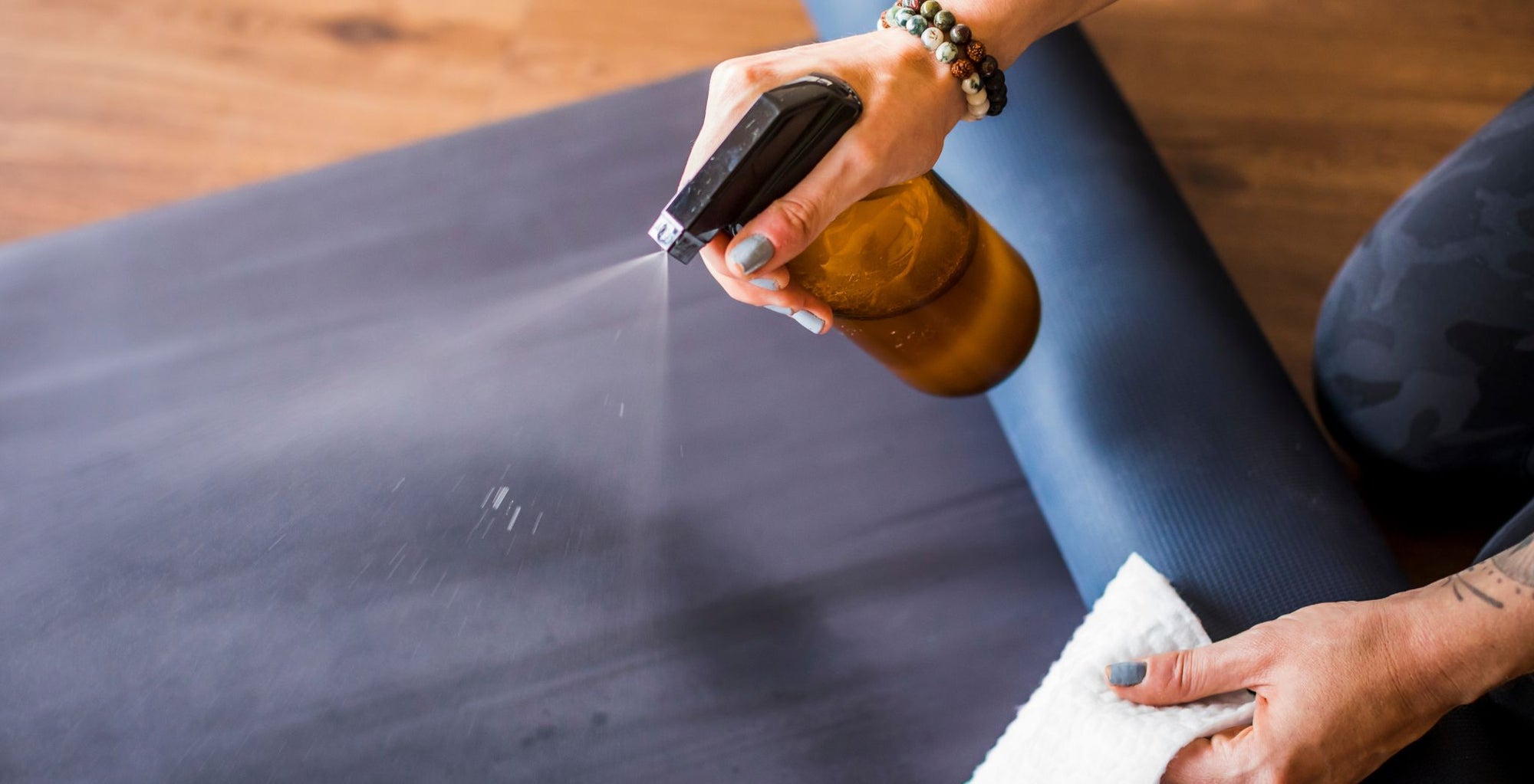 Clean yoga mat