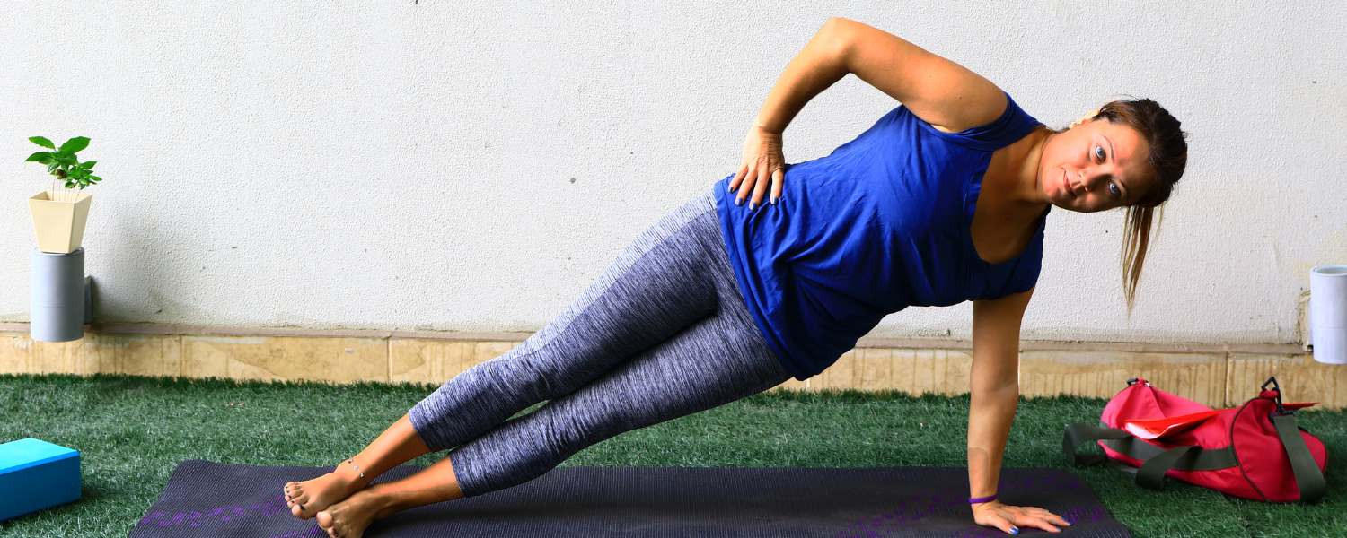 How to Do Side Plank Pose in Yoga