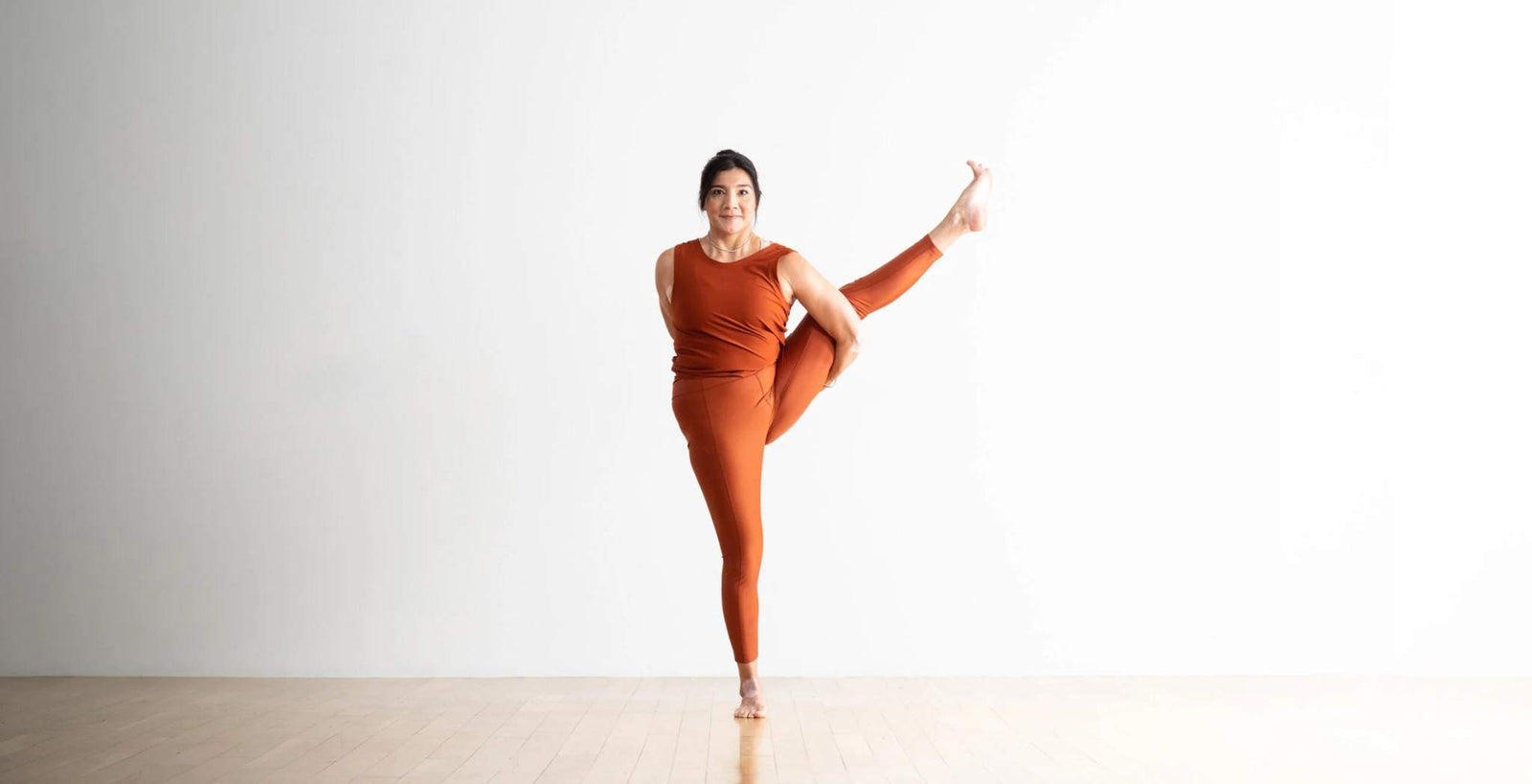 The Benefits and Challenges of the Bird of Paradise Pose in Yoga